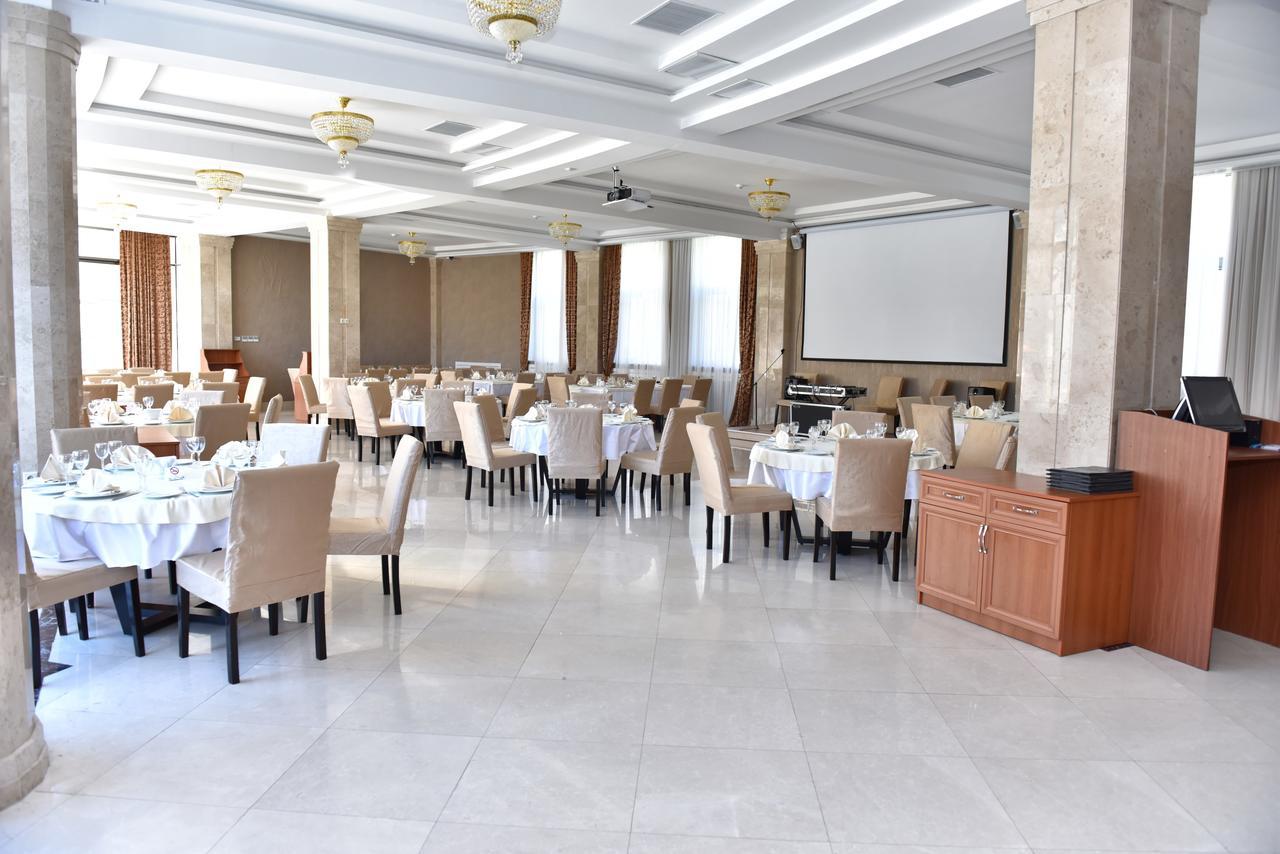 Sheki Park Hotell Exteriör bild